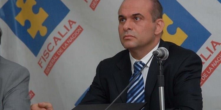 Mancuso pedirá no ir a la cárcel en Colombia sino detención domiciliaria