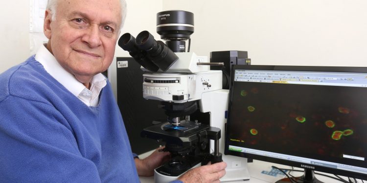 Manuel Elkin Patarroyo dice que efecto de la vacuna contra coronavirus es muy corto