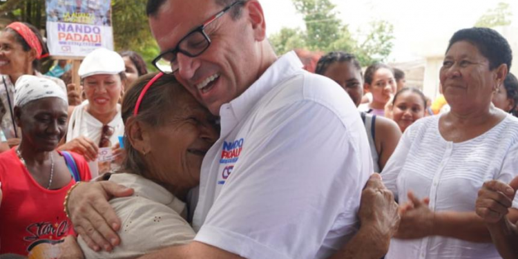 RECONOCIMIENTO A UN GRANDE