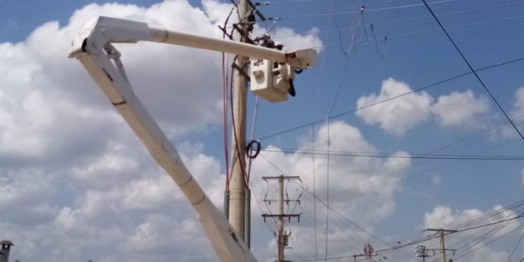 Afinia invierte 2.483 millones en el proyecto de optimización del circuito Gambote 1, beneficiando a 4.000 clientes en Arjona