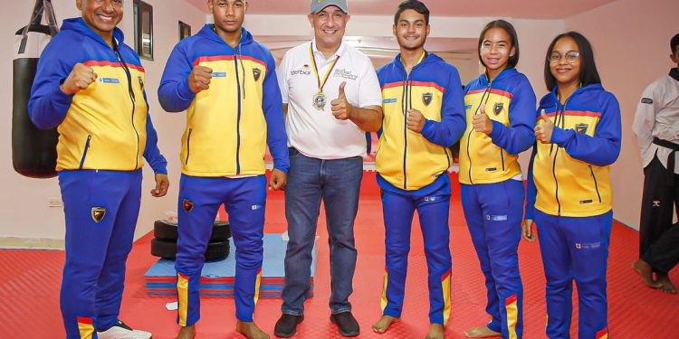 Gobernación de Bolívar e Iderbol, entregan apoyo a deportistas bolivarenses que representarán a Colombia en Mundial de Taekwondo