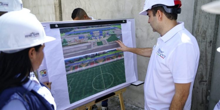 Gobernador Blel verifica avance de obras en la Línea