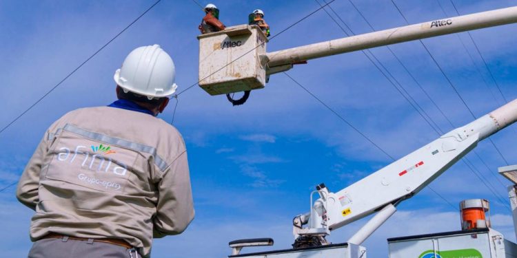 Trabajos para la optimización del servicio de energía en el Bolívar