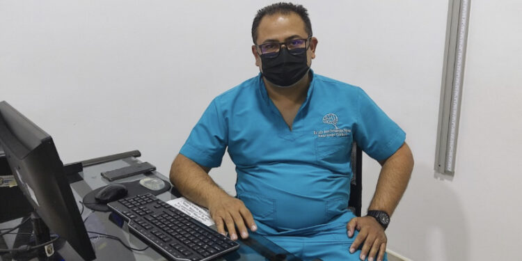 PRIMERA CIRUGÍA DE PARKINSON Hospital de Magangué, piloto en ciencias y tecnología en la Costa