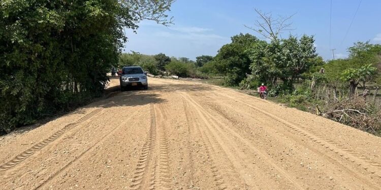 Alegría en San Rafael de Cortina por avance de obras de la carretera