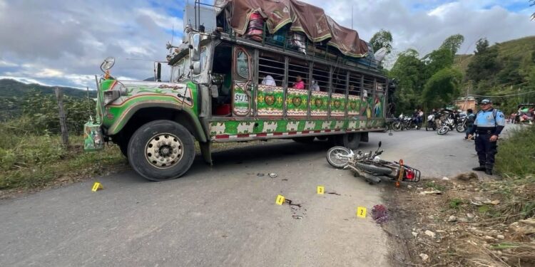 Dos menores de edad resultan heridas en accidente de tránsito en el sur del Cauca